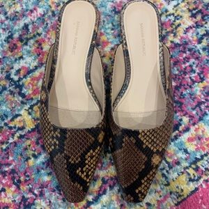 Banana Republic Snake Skin Mule 9.5
